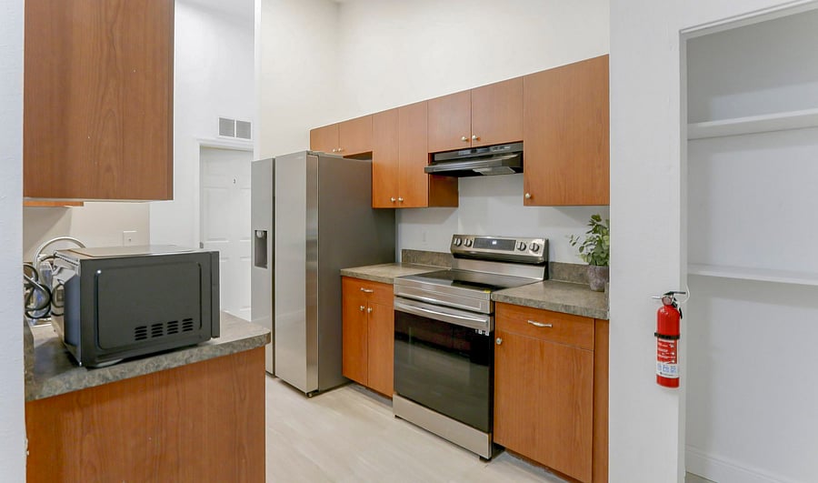 Furnished Finder property 981283_1 photo 4
