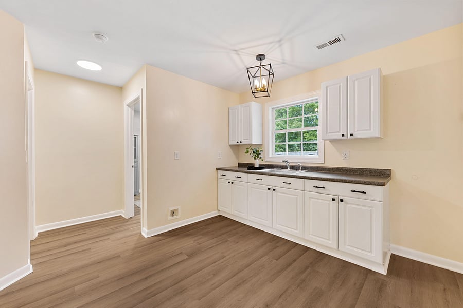 1/2 Kitchen serving Room 4,5,9 and 10