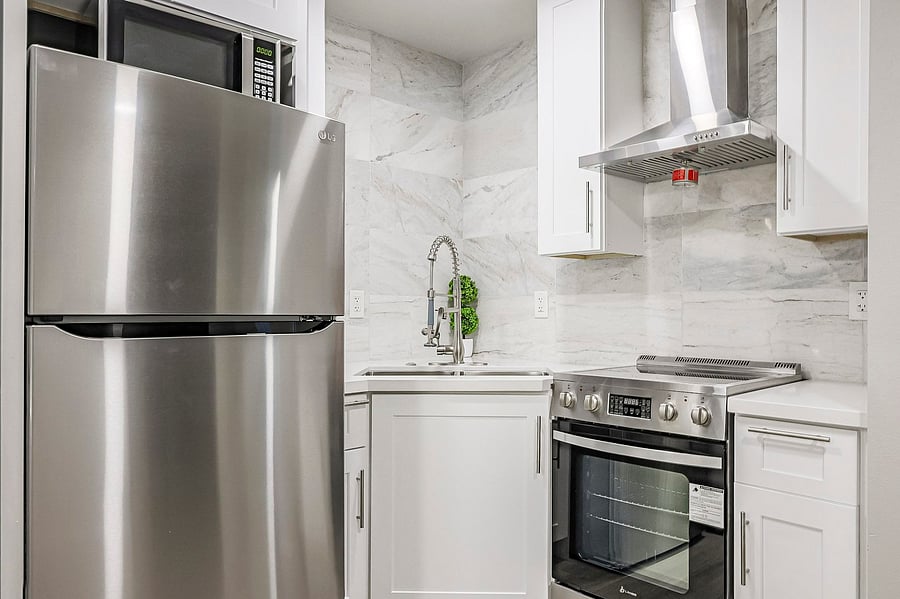 That's right! A 2nd kitchen!!