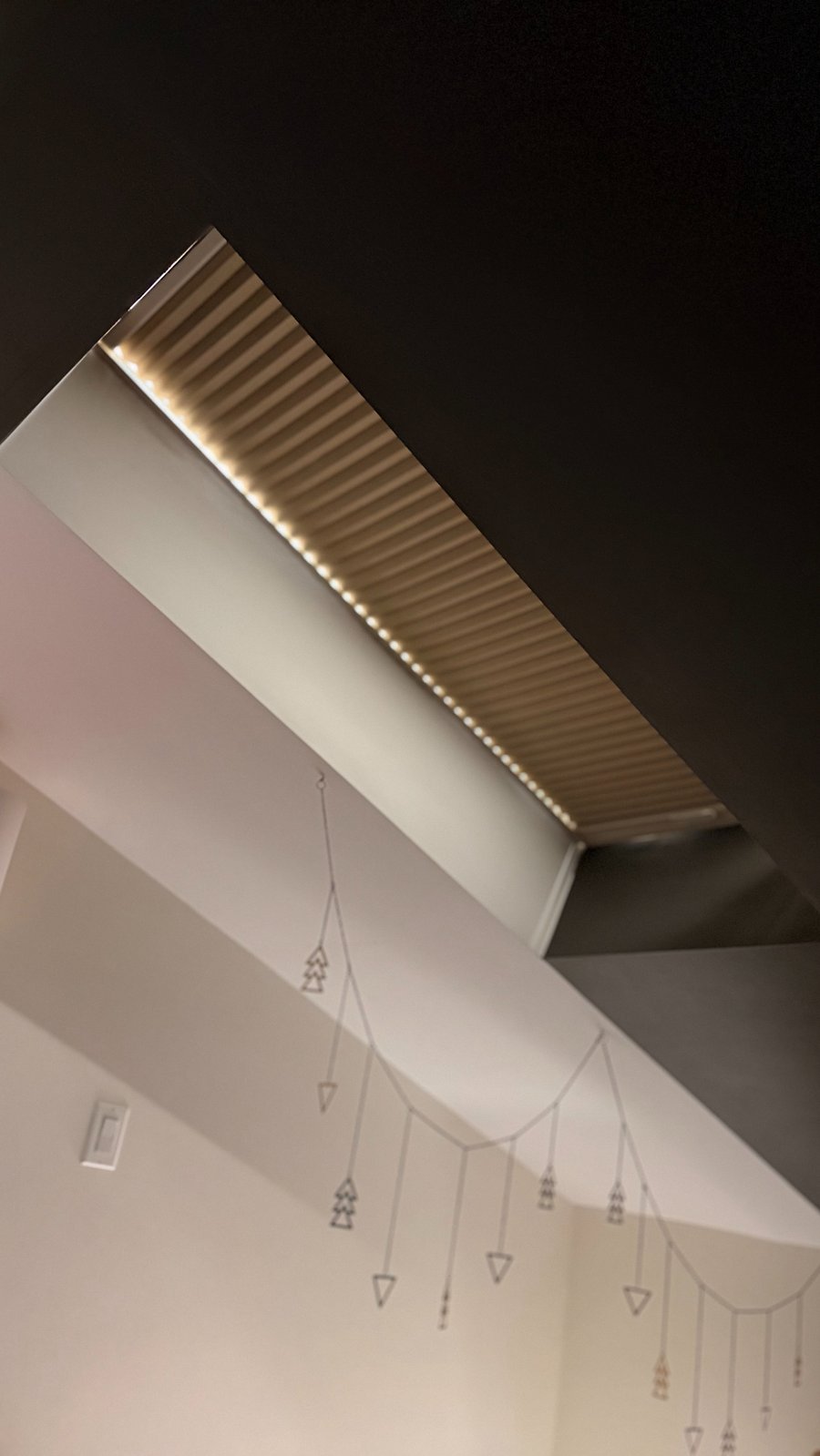 Skylight shutter in upstairs loft (bedroom)