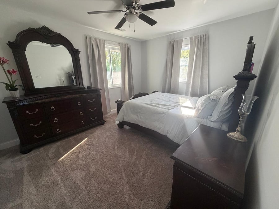 Room 2 (upstairs)
