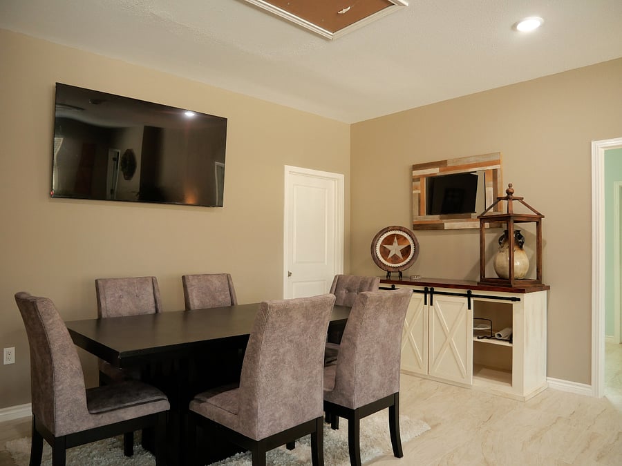 Dining Room Area