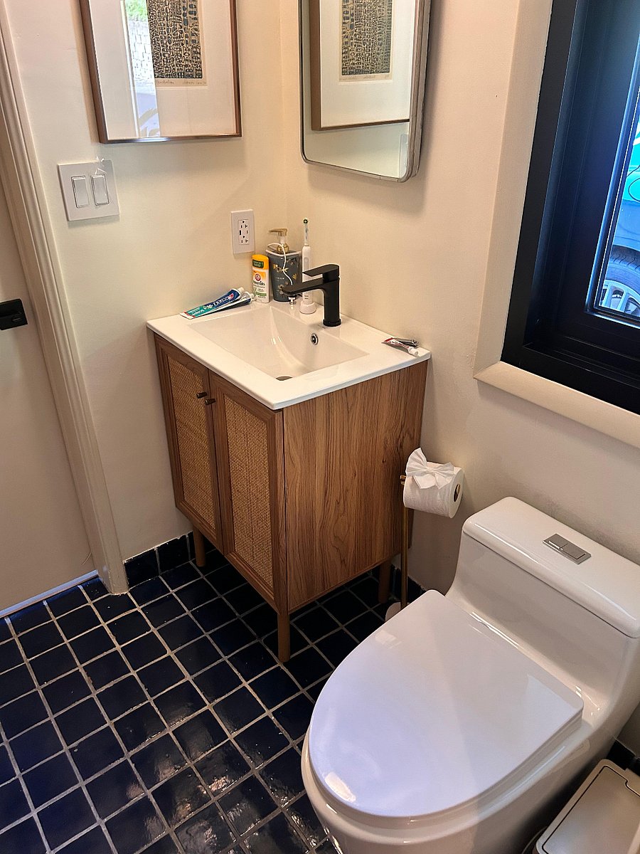 Bedroom 2 Ensuite Bathroom (Shower) 