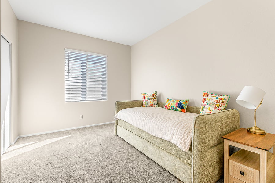 2 twin trundle in 3rd bedroom