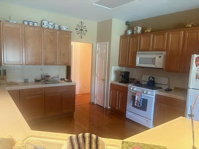 Furnished Finder property 981730_1 photo 7