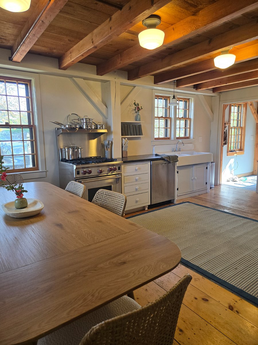 Light, airy kitchen + dining area