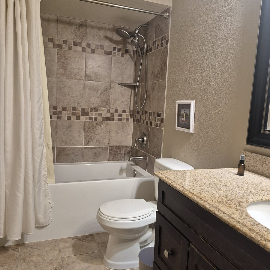 private bath with oversize tub