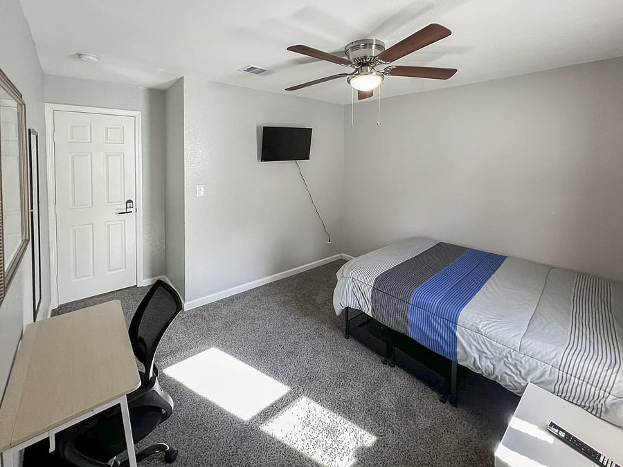 Furnished Finder property 981855_1 photo 7