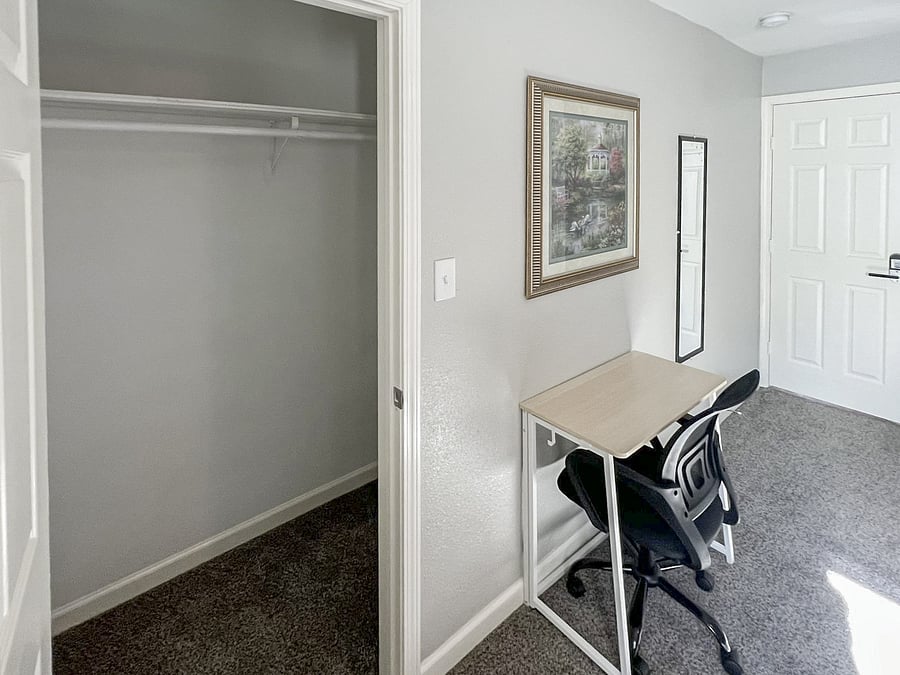 Furnished Finder property 981855_1 photo 5