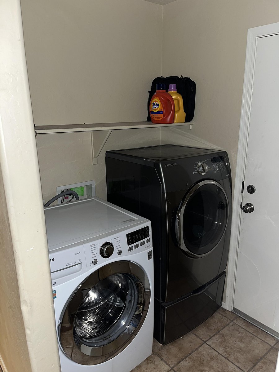 Washer & dryer