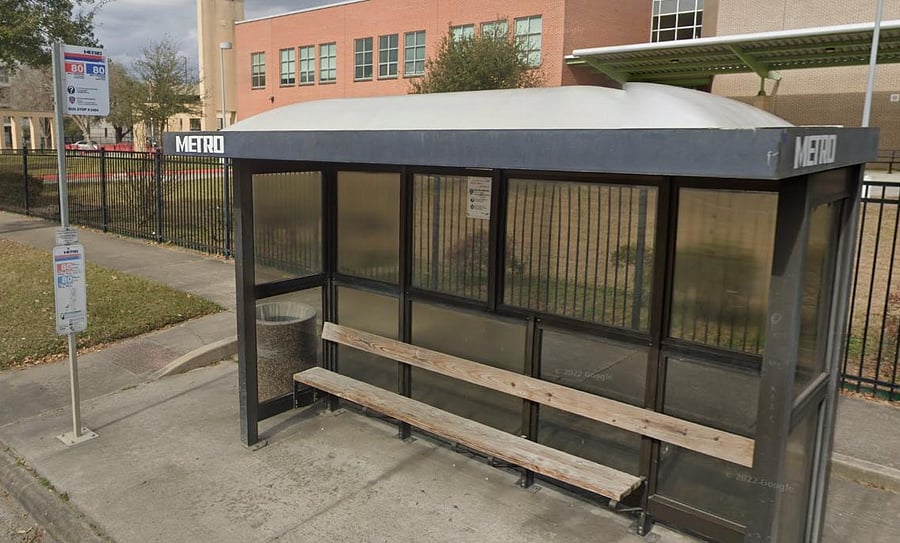2 min walk to the bus stop on MLK Blvd (Route 80)