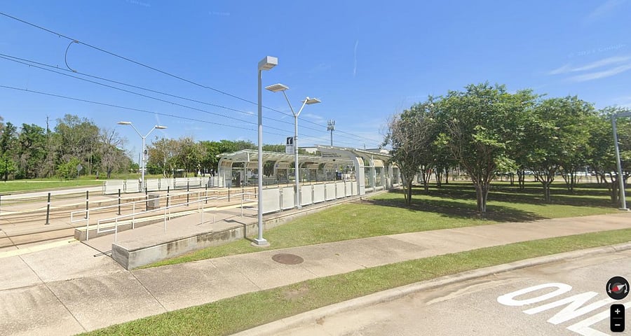 5-7 min walk to Metro Rail Purple Line Station on MacGregor Park