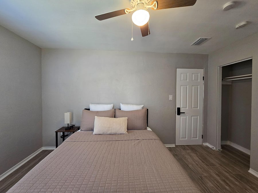Furnished Finder property 981866_1 photo 9