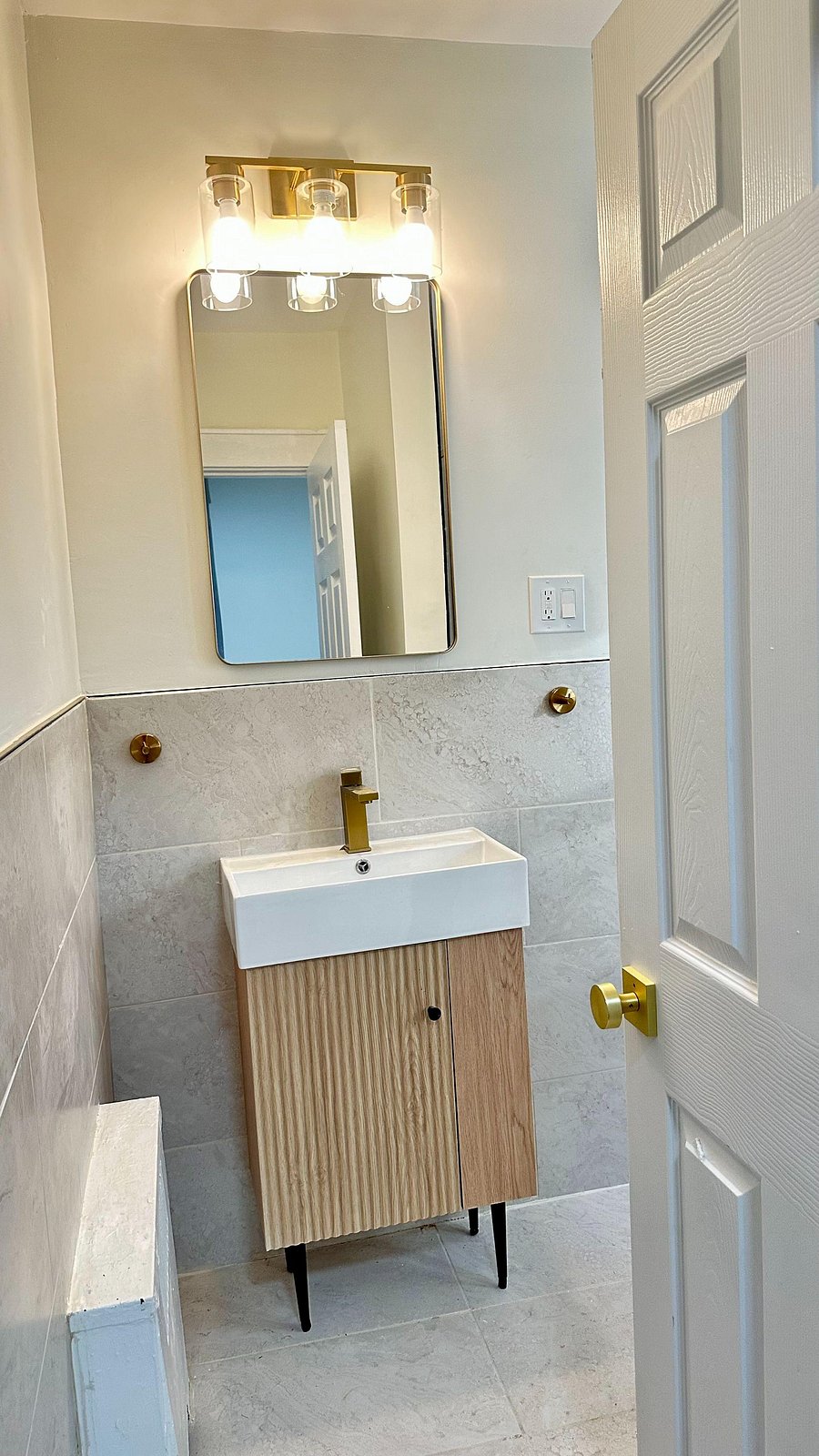 Furnished Finder property 981869_1 photo 17