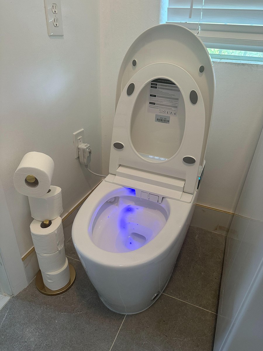 Bathroom #2 / Smart Toilet