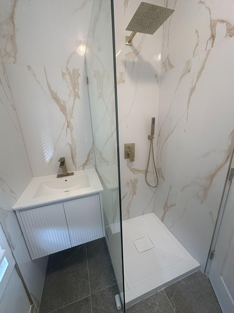 Bathroom #2 / Shower