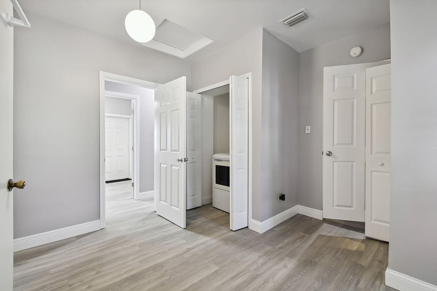 Large laundry room