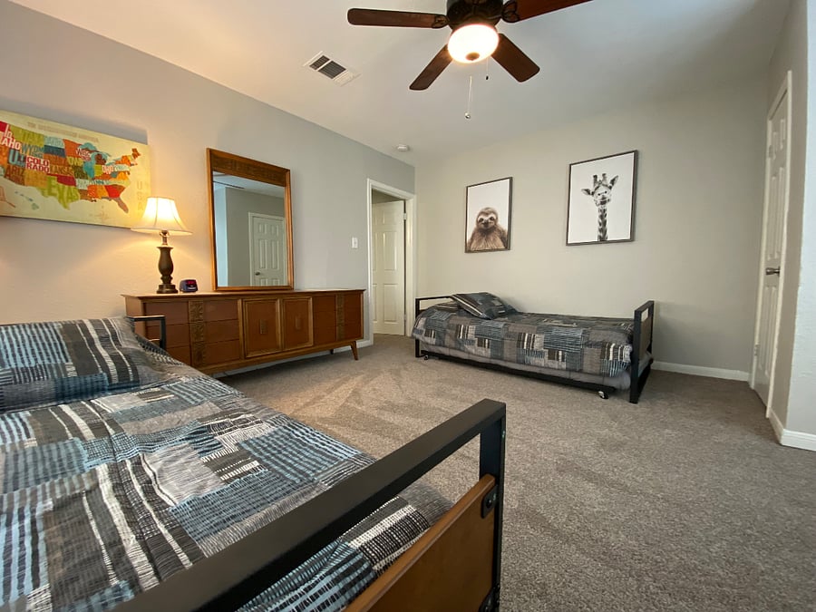 Kids room, with 2 trundle beds.