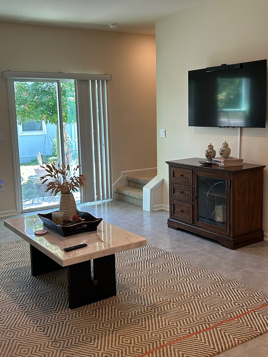 Furnished Finder property 982022_1 photo 3