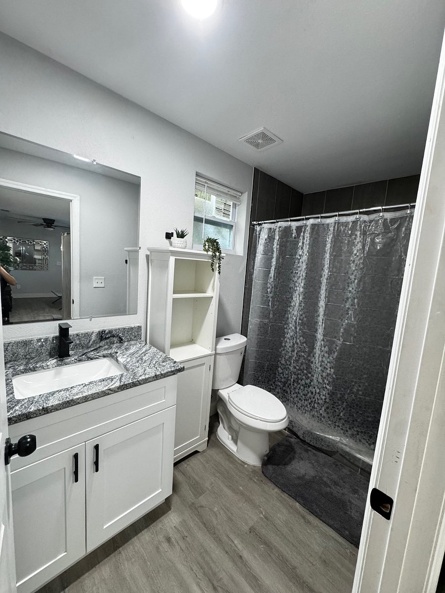 Furnished Finder property 982107_1 photo 9