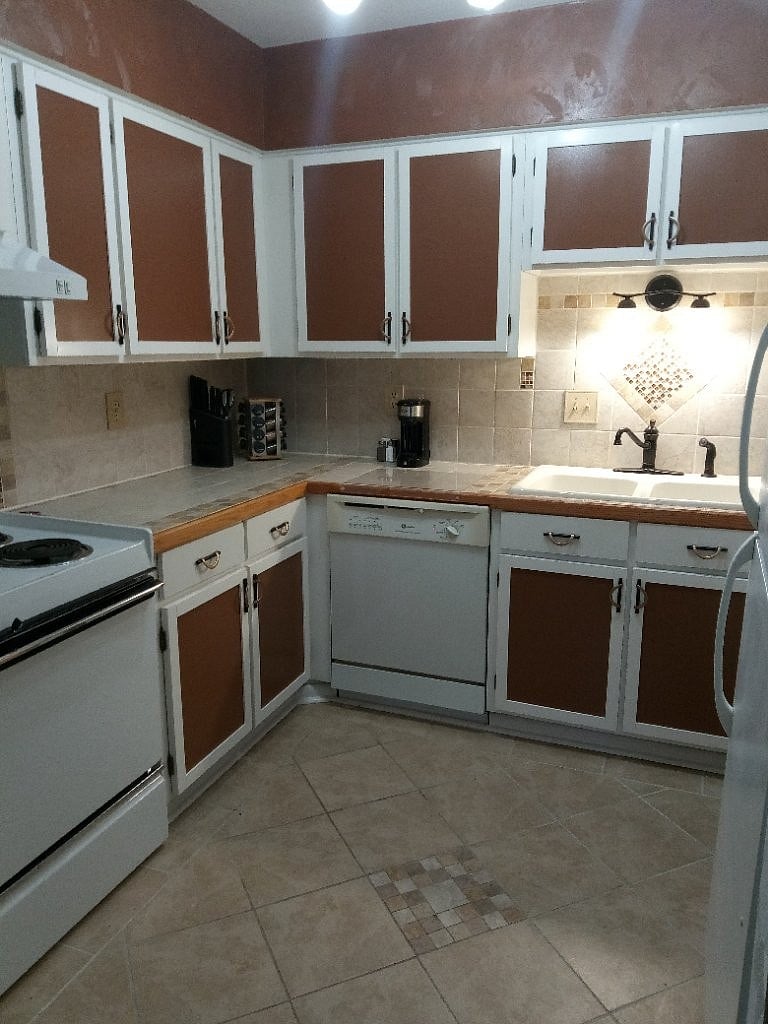 Furnished Finder property 982136_1 photo 23