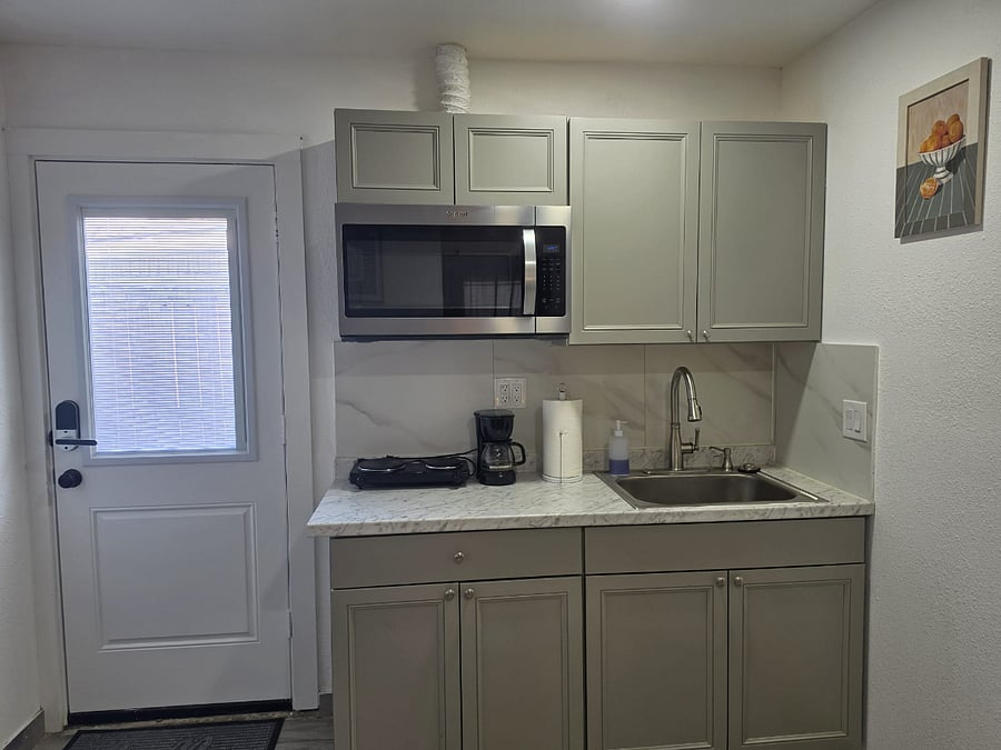 Furnished Finder property 982198_2 photo 5