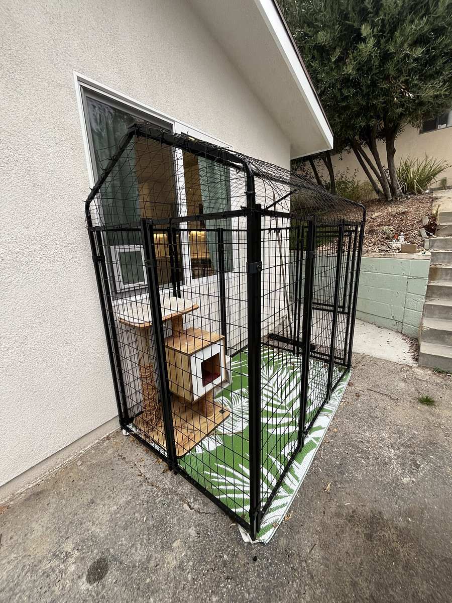 If you have a cat, we have a catio available that can be accessed directly from Audrey through a cat door. If not we can easily remove.