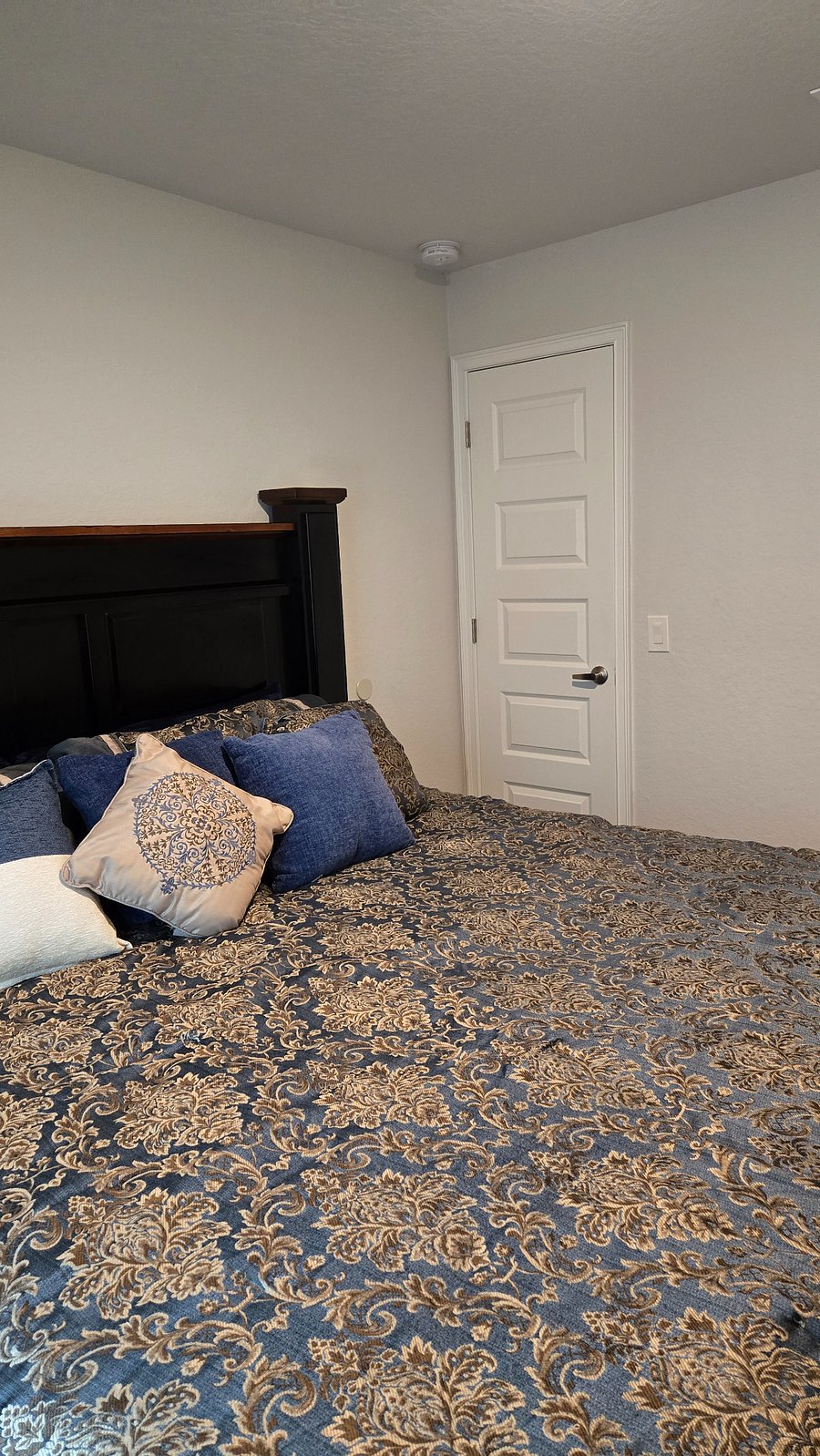 Furnished Finder property 982231_1 photo 5