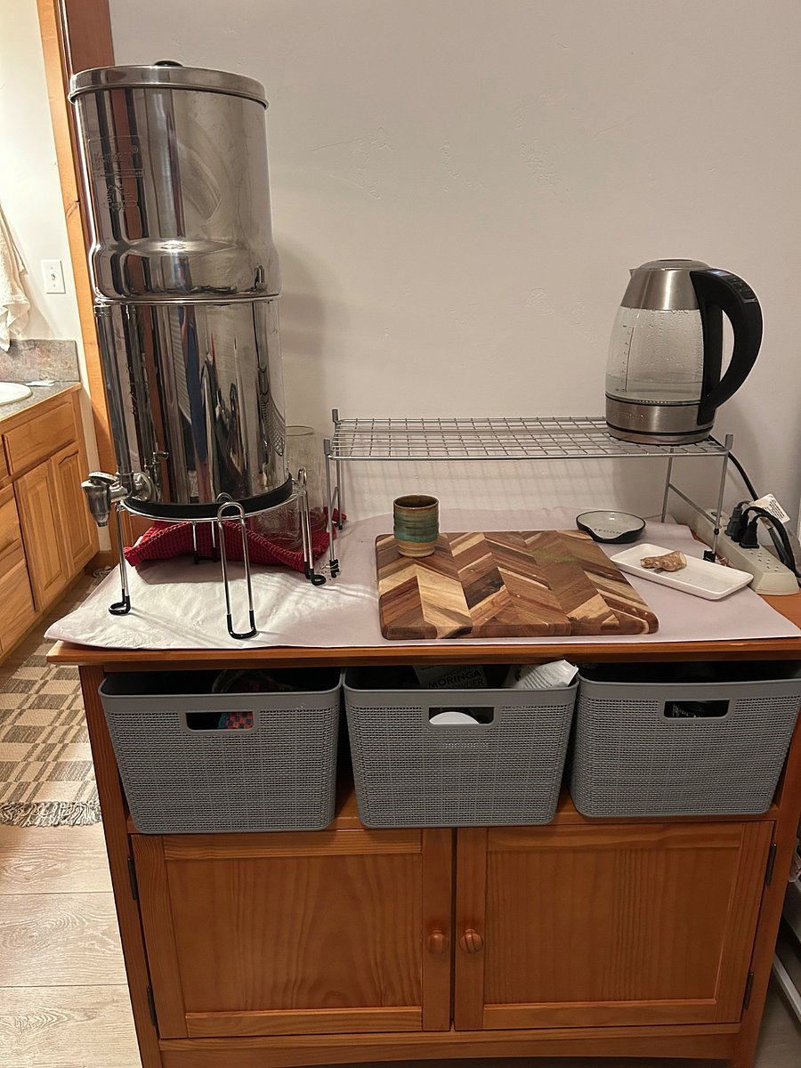 Kitchenette prep area, microwave, fridge, hot plate, ninja air fry & Counter top oven