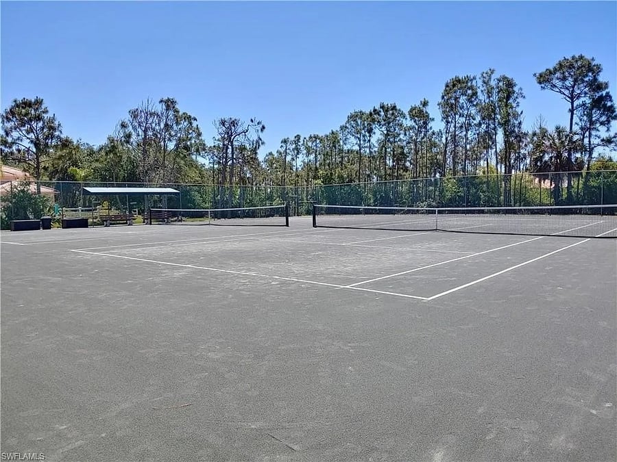 Tennis Courts a short walk away