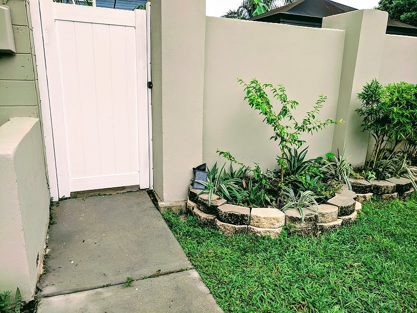 entrance to the courtyard