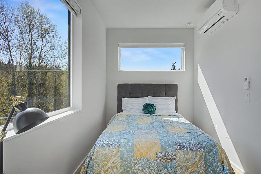 Bedroom on 4th floor