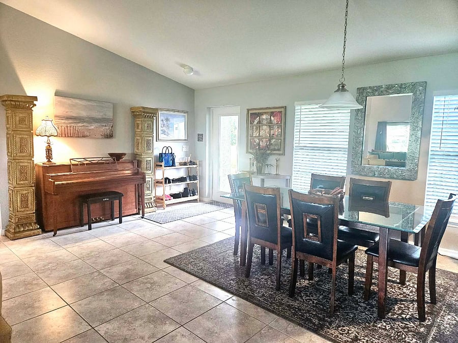 Furnished Finder property 982522_1 photo 3