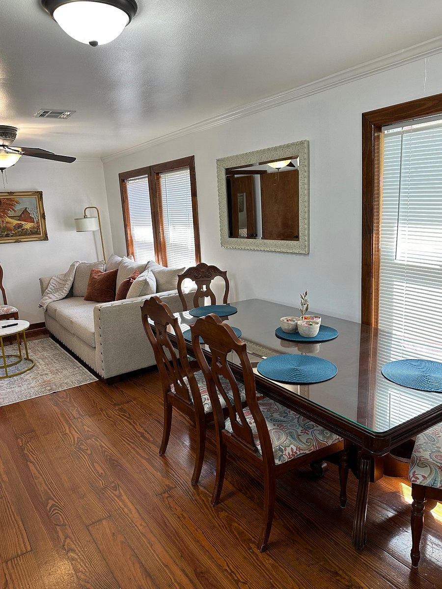 open living/ dinning