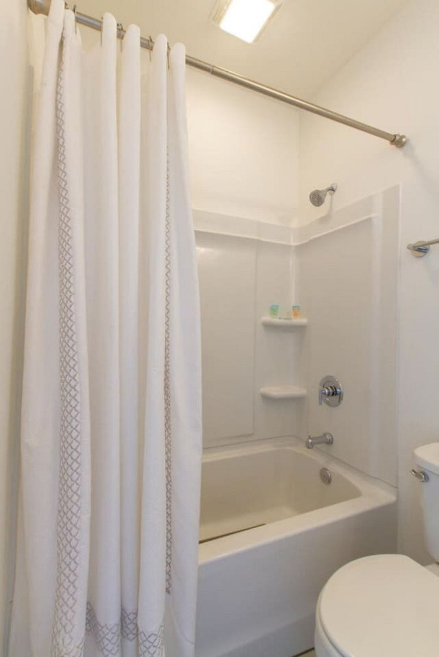 Furnished Finder property 982750_1 photo 22