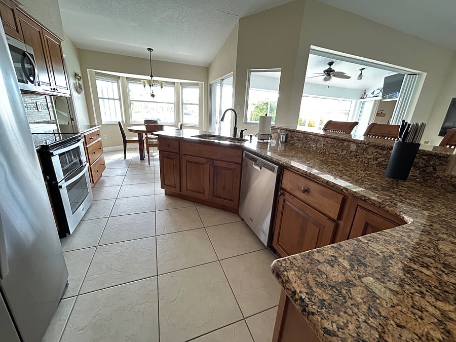 Furnished Finder property 982834_1 photo 13