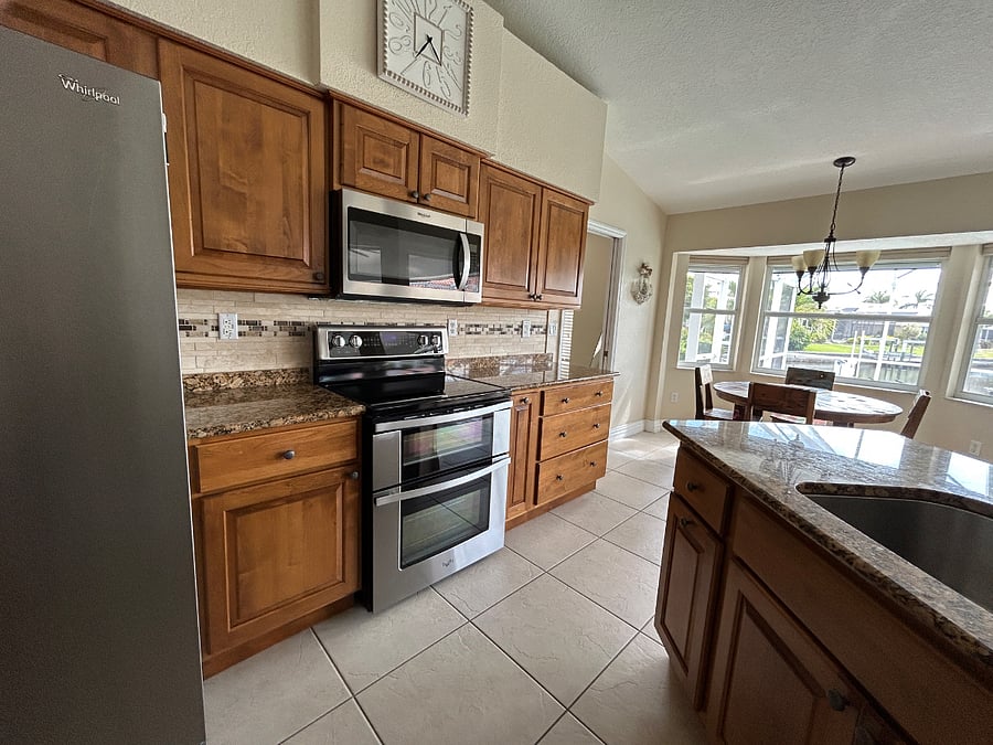 Furnished Finder property 982834_1 photo 18