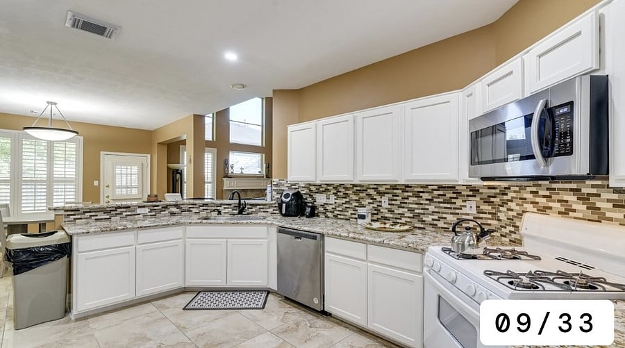 Furnished Finder property 982896_1 photo 7