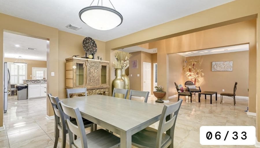 Furnished Finder property 982896_1 photo 11