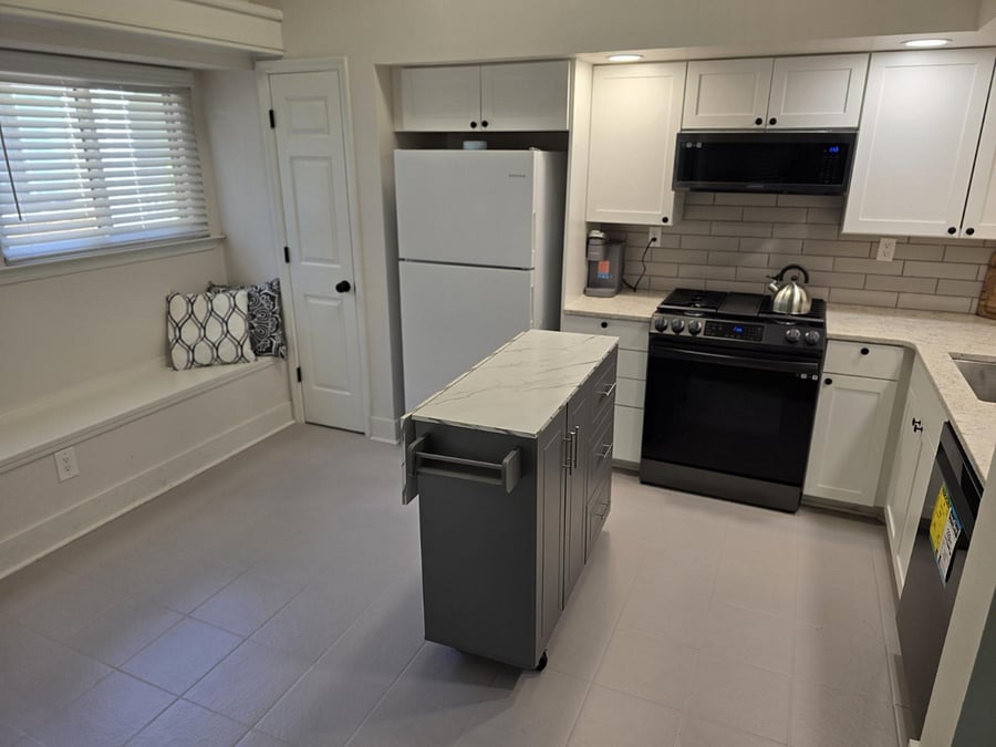 Furnished Finder property 982898_1 photo 9
