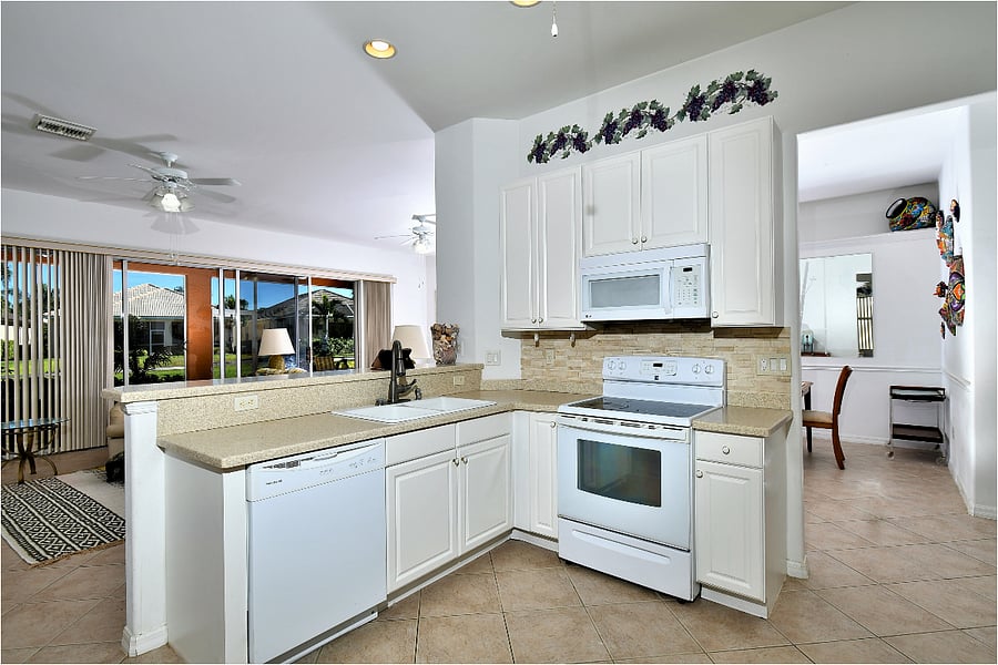 Furnished Finder property 982921_1 photo 4