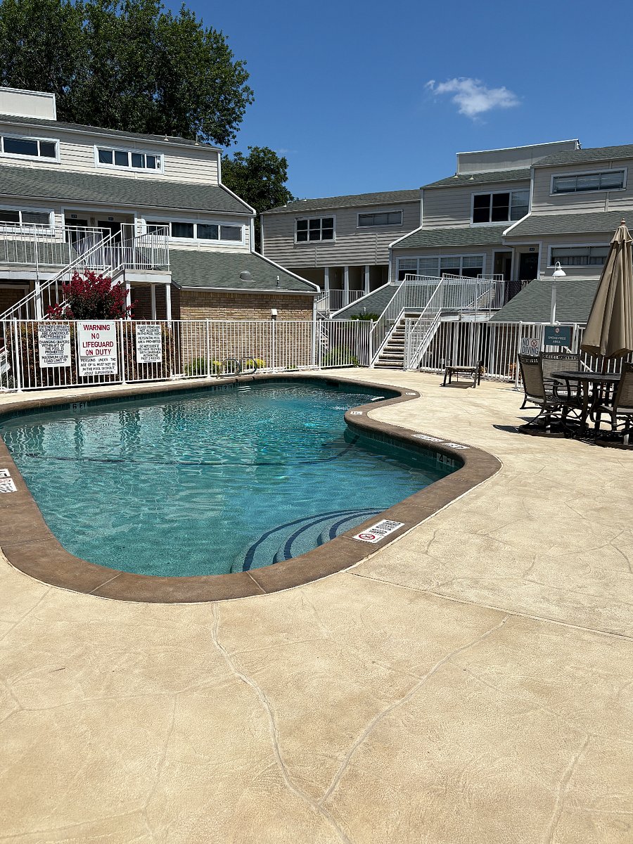The condo complex's pool.