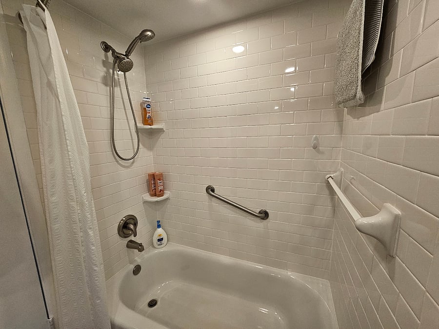 Furnished Finder property 982986_1 photo 17