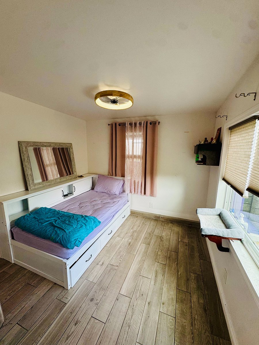 additional space for your overnight guests (max 2 nights) included in rent