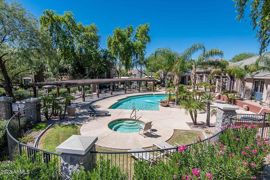Resort-like pool & spa