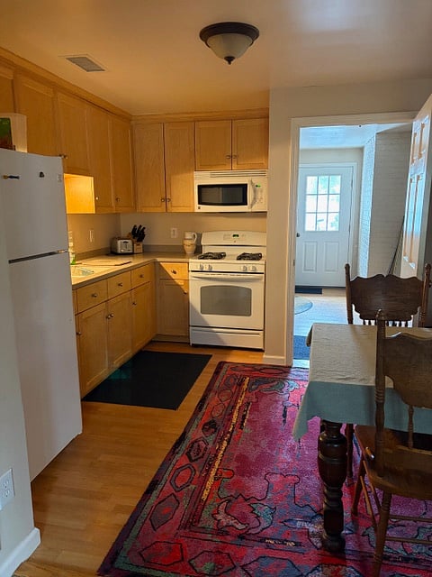 Furnished Finder property 983066_1 photo 3