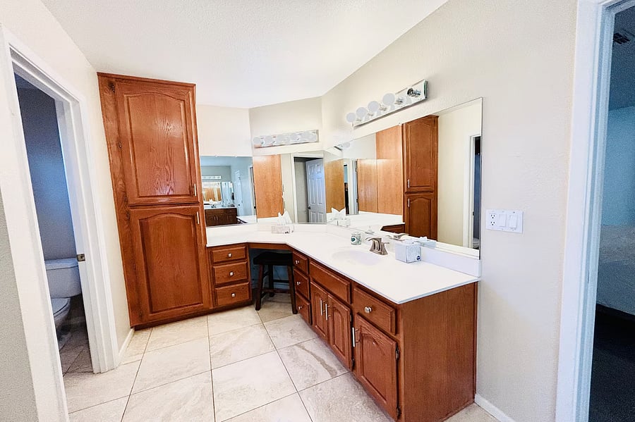 Furnished Finder property 983106_1 photo 20