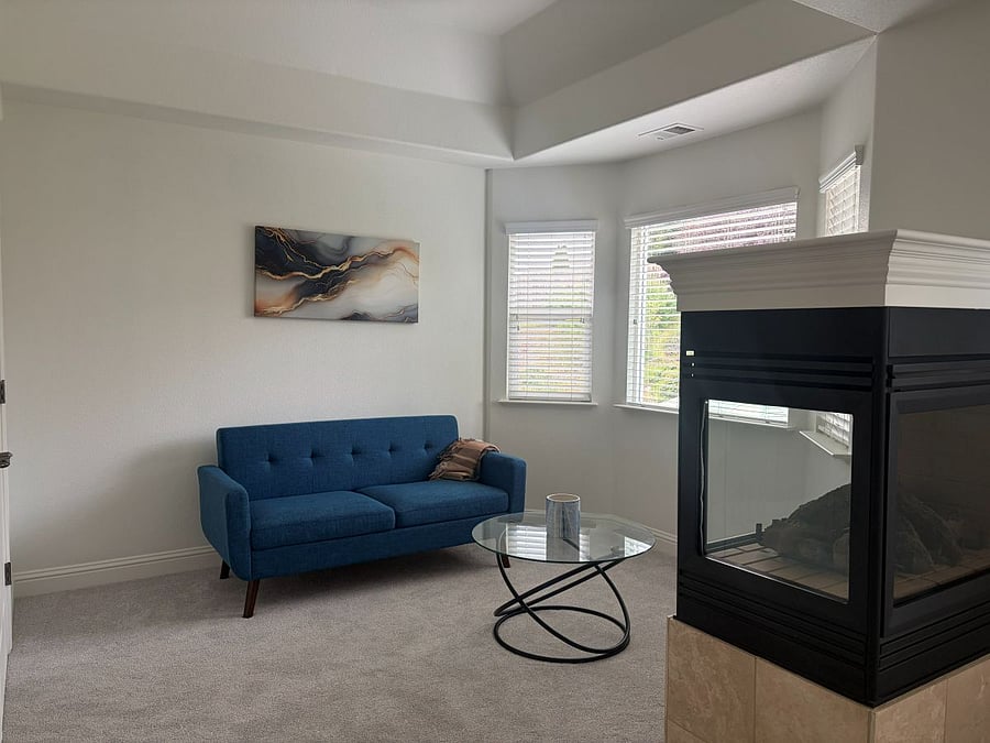 Master Bedroom Pic 3