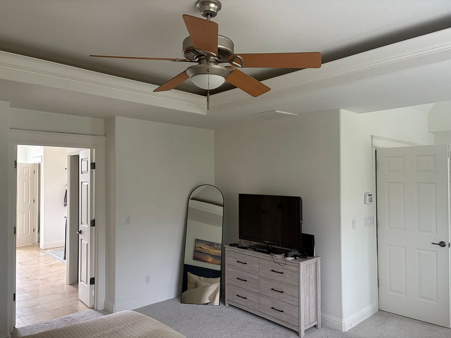 Master Bedroom Pic #2