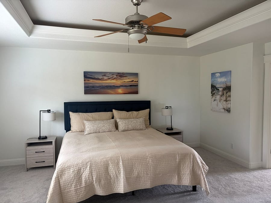 Master Bedroom Pic #1